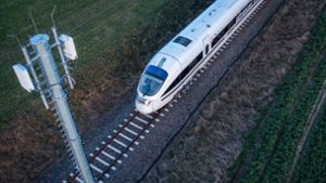 Internet: Mobilfunk auf Reisen: Start von 5G-Testfahrten an Zugstrecke